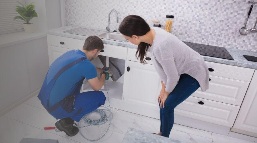 Professional Leak Detection Services in Joaquin, TX